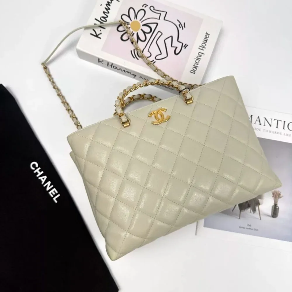 Chanel Women Pre-Loved Bag Very Good Condition